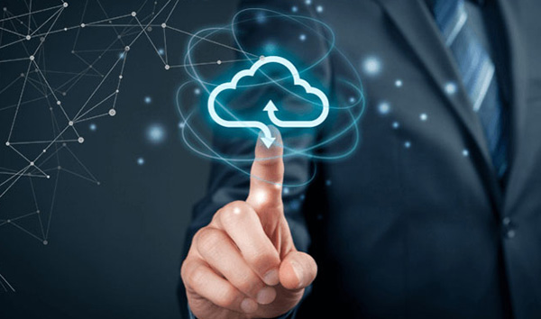 Choosing the right cloud strategy for superior digital banking experience